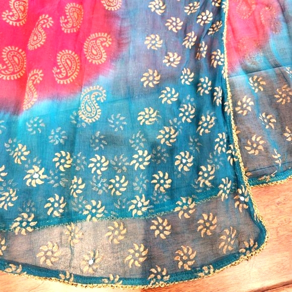 Fancy Indian suit - Picture 8 of 11